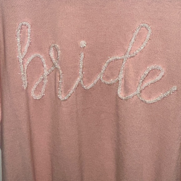 Queen of Sparkles Bride Glitter Script Short Sleeve Sweater Blouse - Picture 4 of 5